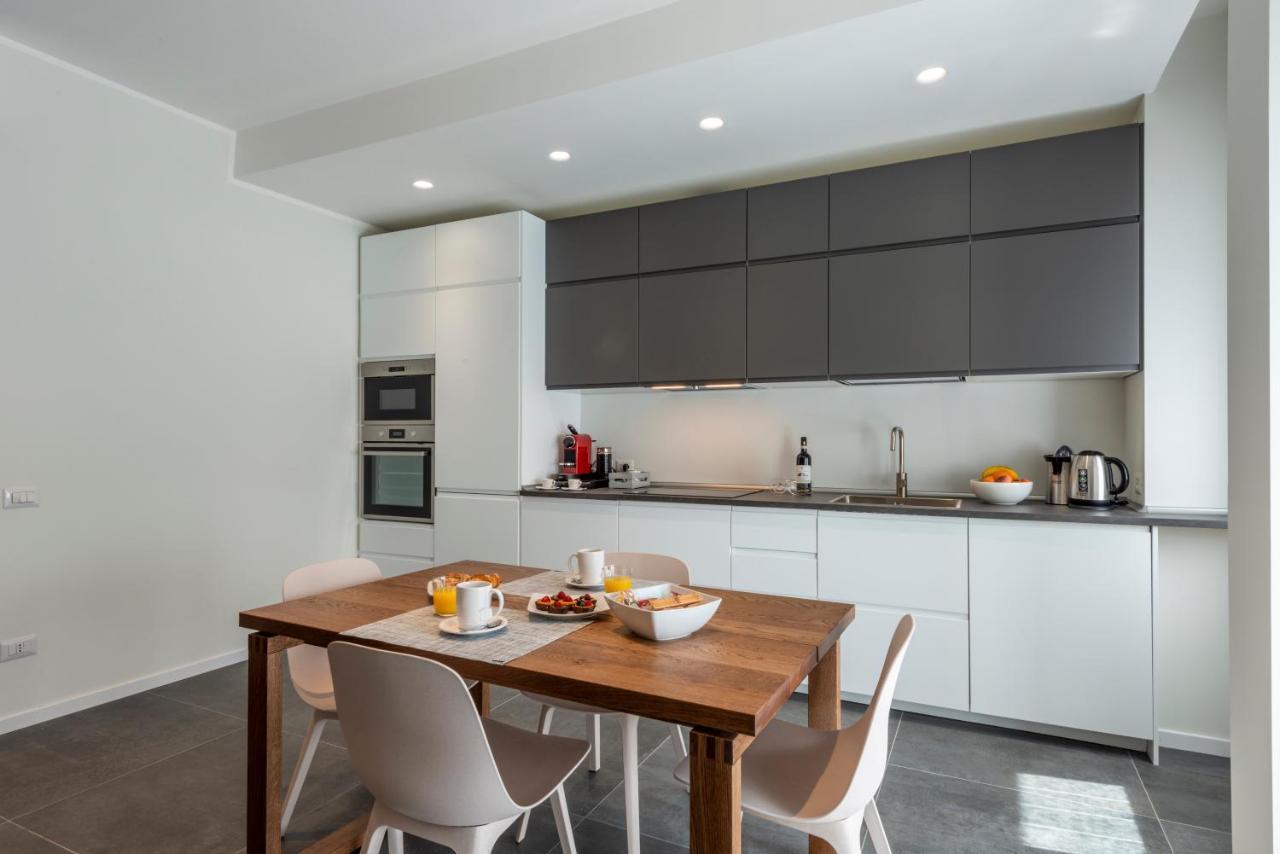 Bnbutler Arena 35 - Navigli Apartment Milano Eksteriør billede
